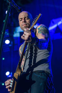 2013-07-03 - Daughtry från Red Hat Amphitheater, Raleigh, NC