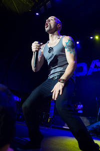 2013-07-03 - Daughtry från Red Hat Amphitheater, Raleigh, NC