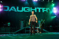 2013-07-03 - Daughtry från Red Hat Amphitheater, Raleigh, NC