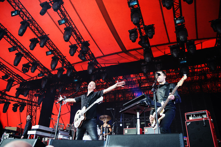 2013-07-07 - Queens Of The Stone Age från Roskildefestivalen, Roskilde