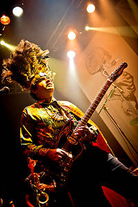 2013-07-08 - King Khan & the Shrines från Pustervik, Göteborg