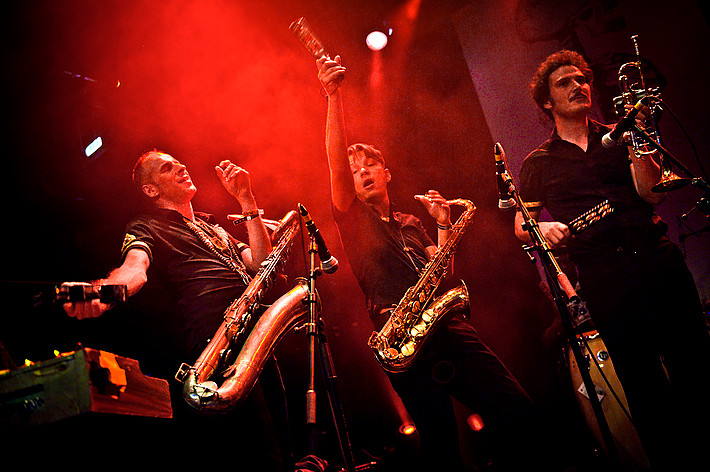2013-07-08 - King Khan & the Shrines från Pustervik, Göteborg