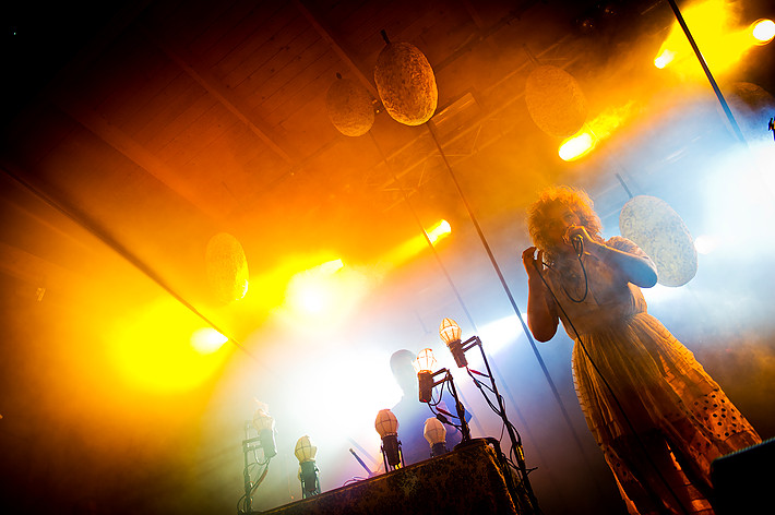 2013-07-24 - Purity Ring från Emmabodafestivalen, Emmaboda