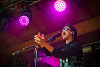 2013-07-26 - Icona Pop från Emmabodafestivalen, Emmaboda