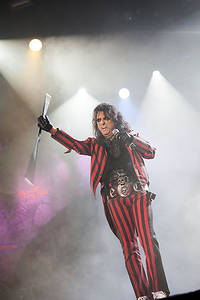 2013-07-26 - Alice Cooper från Storsjöyran, Östersund