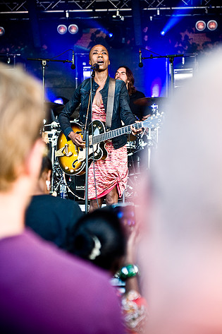 2013-08-05 - Rokia Traoré från Mosebacke Terrassen, Stockholm
