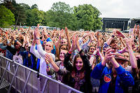 2013-08-08 - Crystal Fighters från Way Out West, Göteborg