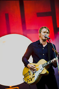 2013-08-08 - Johnossi från Way Out West, Göteborg