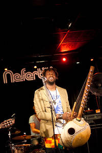 2013-08-07 - Sousou & Maher Cissoko från Way Out West, Göteborg