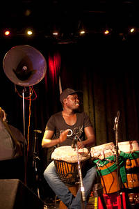 2013-08-07 - Sousou & Maher Cissoko från Way Out West, Göteborg