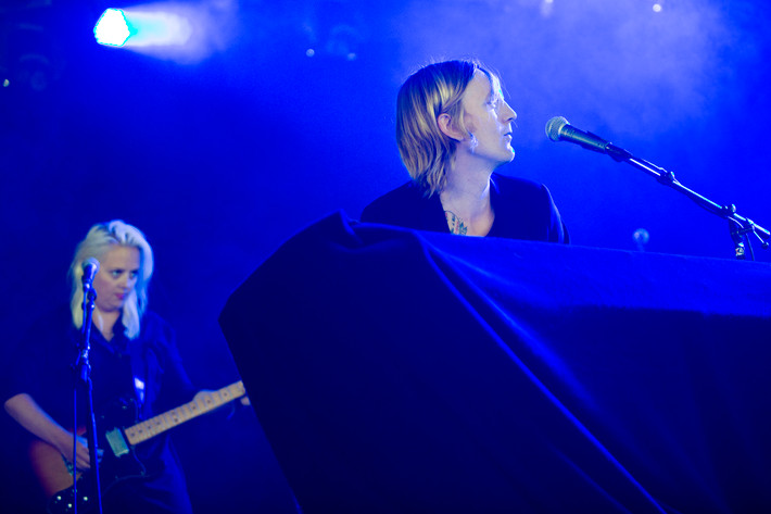 2013-08-09 - Sibille Attar från Way Out West, Göteborg
