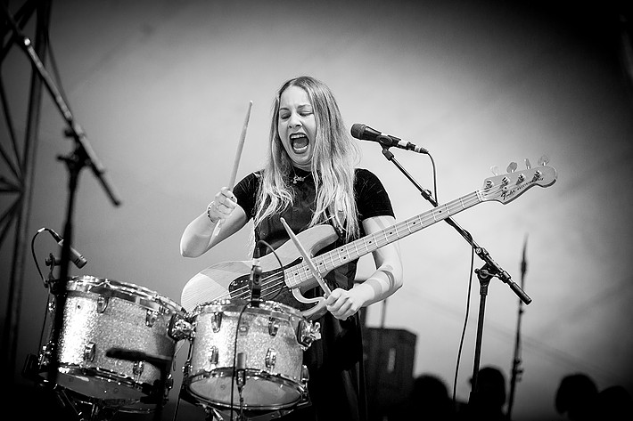 2013-08-09 - Haim från Way Out West, Göteborg