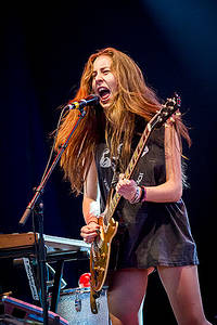 2013-08-09 - Haim från Way Out West, Göteborg