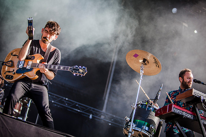 2013-08-09 - Local Natives från Way Out West, Göteborg