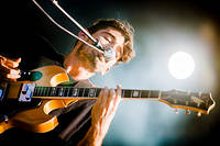2013-08-09 - Local Natives från Way Out West, Göteborg