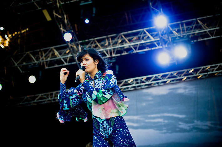 2013-08-09 - Bat For Lashes från Way Out West, Göteborg