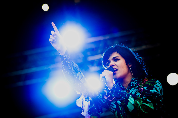 2013-08-09 - Bat For Lashes från Way Out West, Göteborg