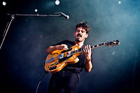2013-08-09 - Local Natives från Way Out West, Göteborg