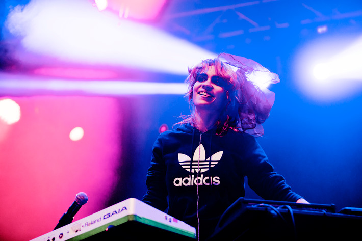 2013-08-09 - Grimes från Way Out West, Göteborg