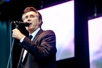 2013-08-09 - Bryan Ferry från Botaniska Trädgården, Uppsala