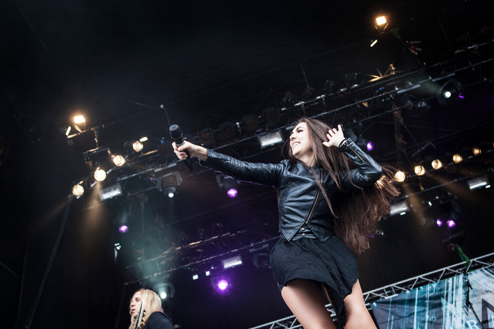 2013-08-10 - Amaranthe från Getaway Rock, Gävle