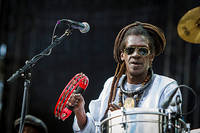 2013-08-10 - Cheikh Lô från Way Out West, Göteborg