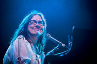 2013-08-10 - Iris DeMent från Way Out West, Göteborg