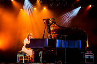 2013-08-10 - Iris DeMent från Way Out West, Göteborg