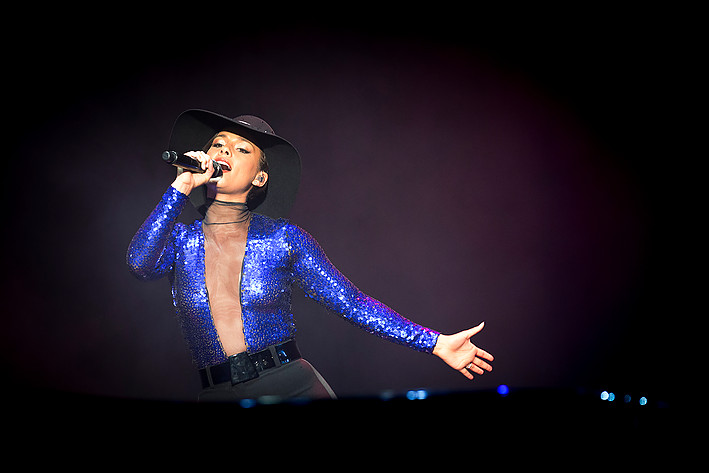 2013-08-10 - Alicia Keys från Way Out West, Göteborg