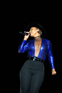 2013-08-10 - Alicia Keys från Way Out West, Göteborg