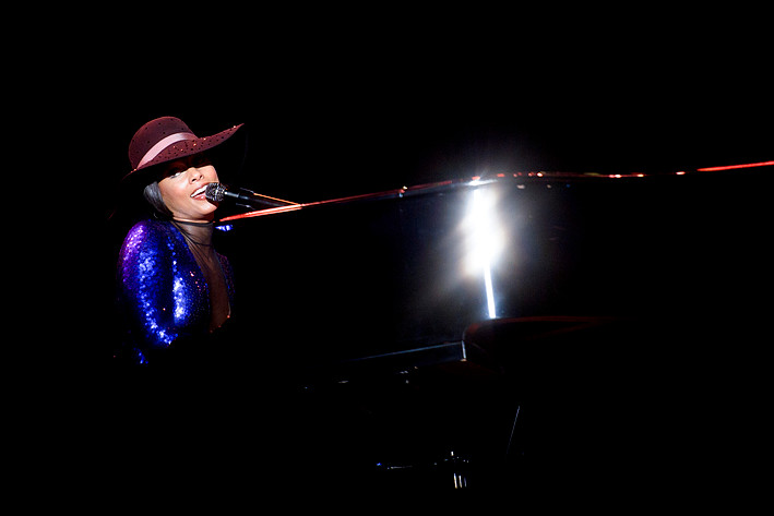 2013-08-10 - Alicia Keys från Way Out West, Göteborg