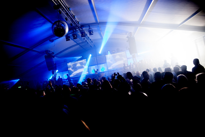 2013-08-10 - Porter Robinson från Way Out West, Göteborg