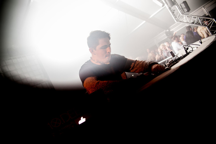 2013-08-10 - Porter Robinson från Way Out West, Göteborg