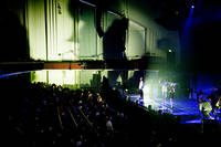 2013-08-21 - David Byrne & St. Vincent från Filadelfiakyrkan, Stockholm
