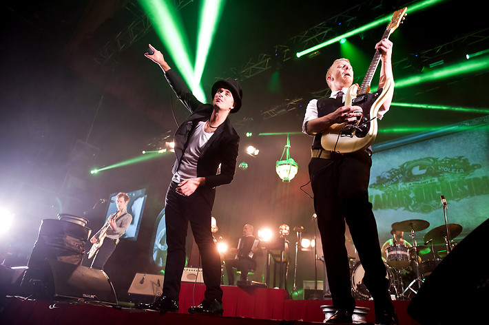 2013-09-13 - Kaizers Orchestra från DNB Arena, Stavanger