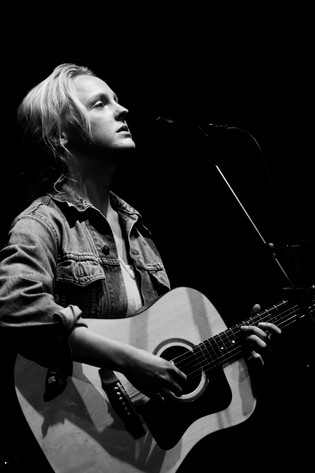 2013-09-15 - Laura Marling från Södra Teatern, Stockholm