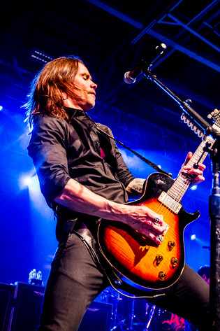 2013-10-29 - Alter Bridge från Arenan, Stockholm