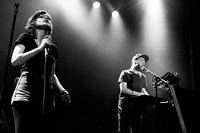 2013-10-30 - CHVRCHES från Debaser Medis, Stockholm
