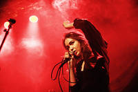 2013-11-01 - Julia Vero från Debaser Medis, Stockholm
