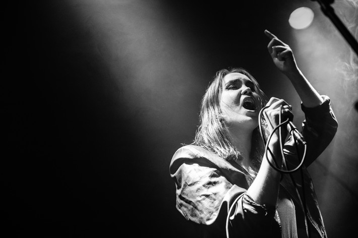 2013-11-01 - Julia Vero från Debaser Medis, Stockholm