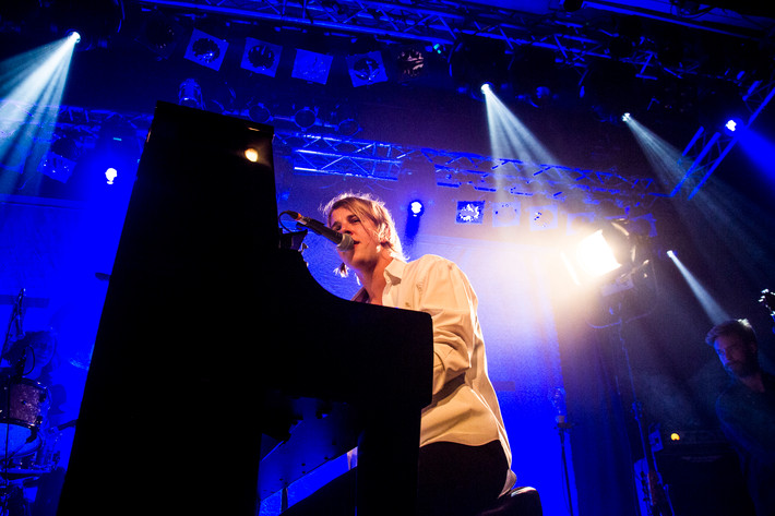 2013-11-09 - Tom Odell från Debaser Medis, Stockholm