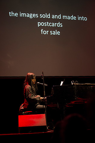 2013-11-18 - M Lamar från Södra Teatern, Stockholm