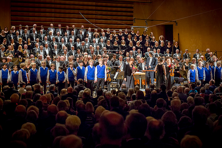 2013-11-21 - Göteborgs Symfoniker med War Requiem från Konserthuset, Göteborg