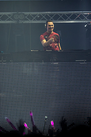 2013-11-30 - Tiësto från Tele2 Arena, Stockholm