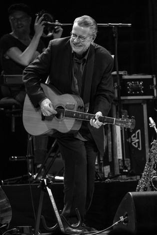 2013-12-01 - Mikael Wiehe från Konserthuset, Göteborg