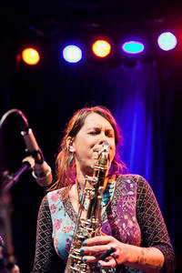 2013-12-04 - Elin Larsson & Lena Willemark från Södra Teatern, Stockholm