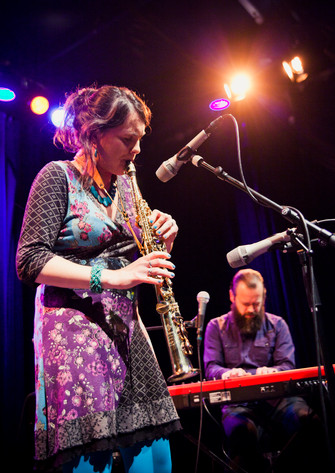 2013-12-04 - Elin Larsson & Lena Willemark från Södra Teatern, Stockholm