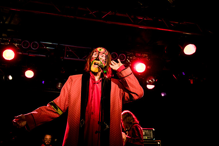 2013-12-05 - The Crazy World Of Arthur Brown från Debaser Strand, Stockholm
