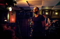 2014-02-08 - Navid Modiri & Gudarna från Kafé de luxe, Växjö