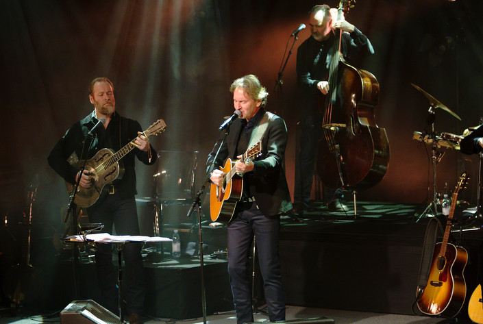 2014-02-28 - Tomas Ledin & Höga Kusten Kapellet från Folkets hus, Kramfors